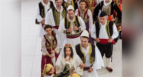 what is dasmat shqiptare|“Dasma shqiptare”, një projekt filmik mbi traditat e  .